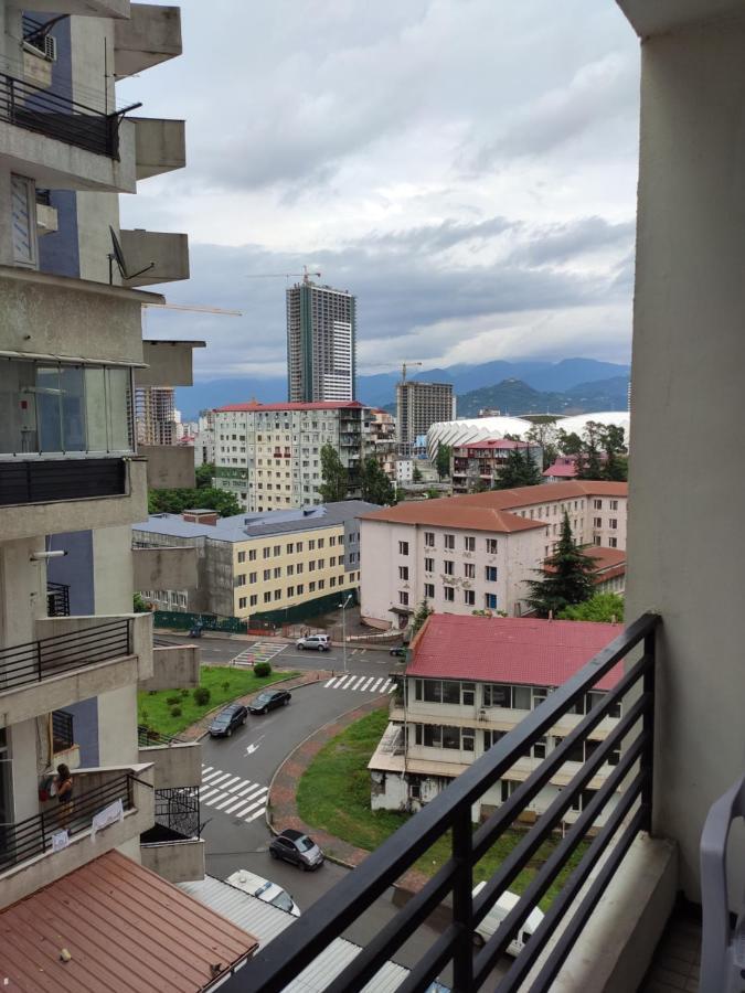 Real Palace Studio Batumi Exterior foto